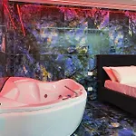 Paradise Luxury &