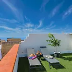 Paradise Luxury &